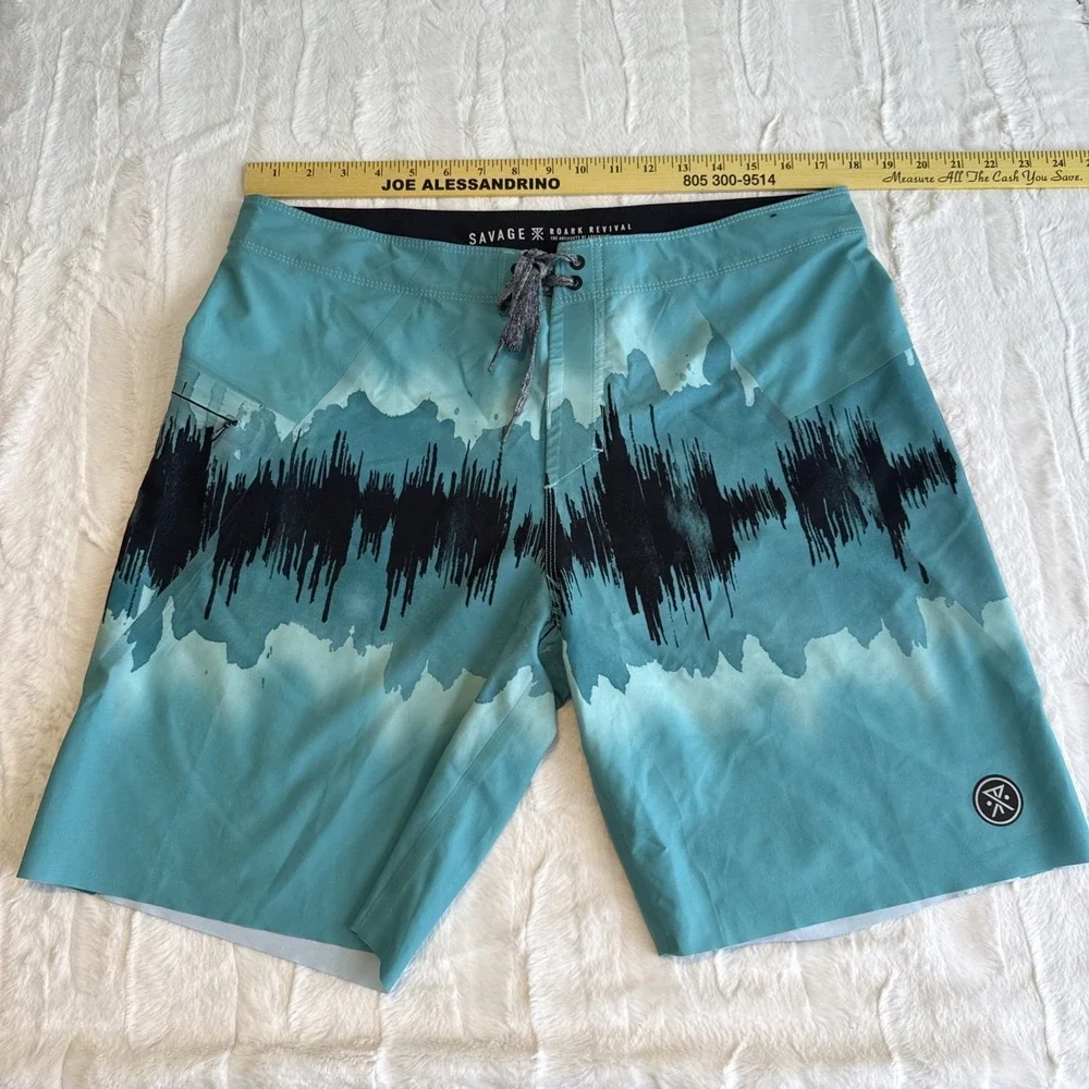 Savage Roark Revival Men's Board Shorts Size 34 Beach, Surf, Vacation, Cruise